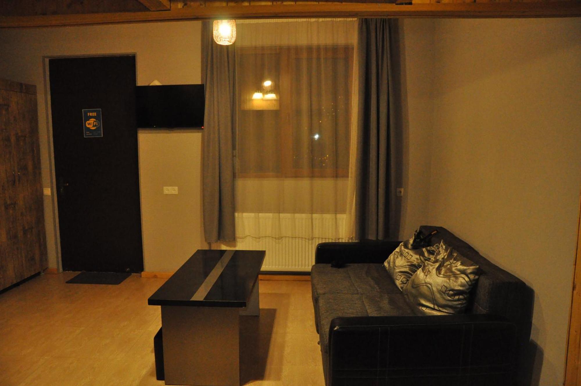 Cozy Apartment Tbilisi ภายนอก รูปภาพ